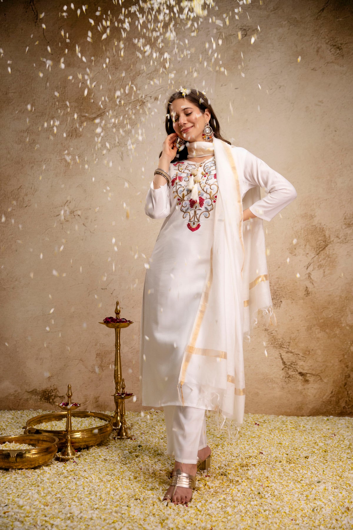 Women’s Ethnic Kurta Set with Detailed Embroidered Yoke and Dupatta – Classic Straight Fit Ensemble for Festive, Wedding, and Occasion Wear