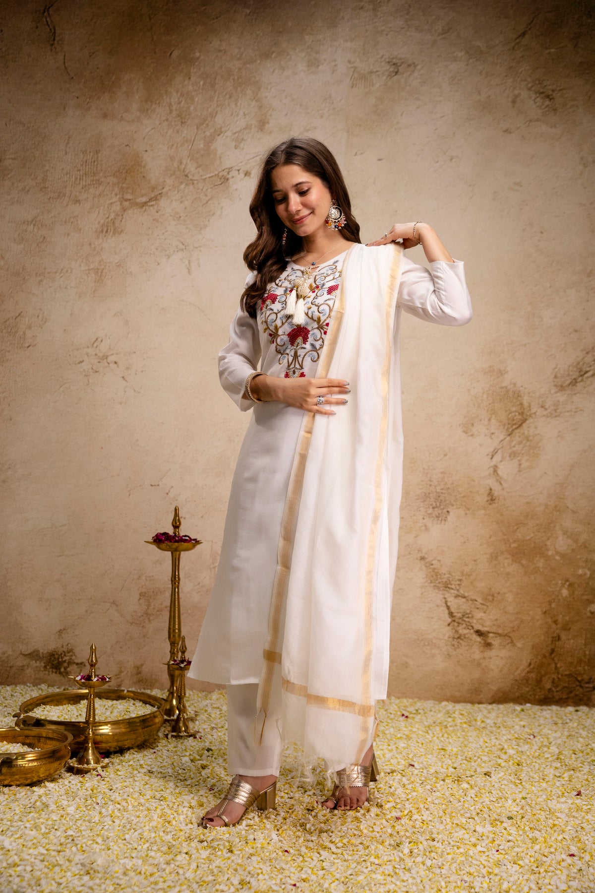Women’s Ethnic Kurta Set with Detailed Embroidered Yoke and Dupatta – Classic Straight Fit Ensemble for Festive, Wedding, and Occasion Wear