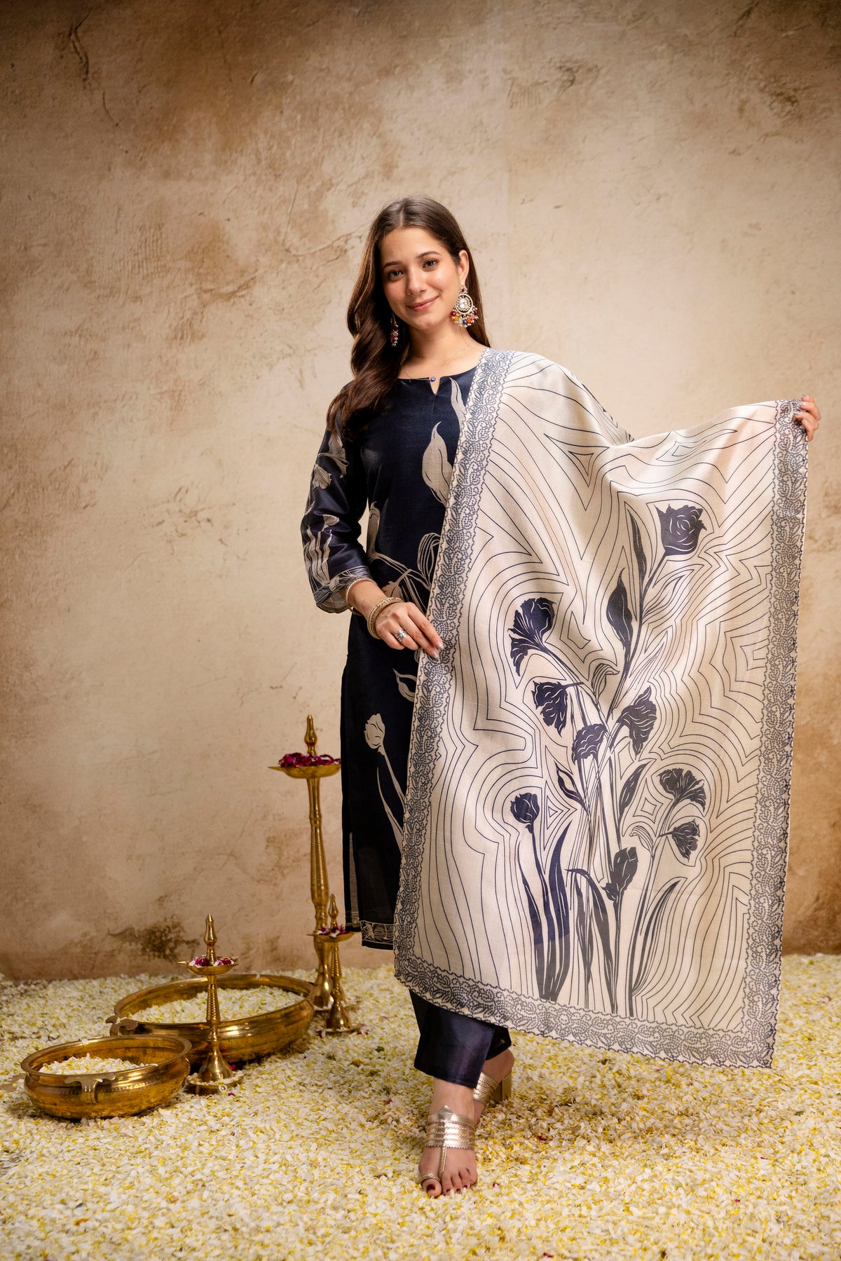 Women’s Soft Assam Silk Digital Printed Kurta Pant Set with Keyhole  Neck with printed Dupattaa