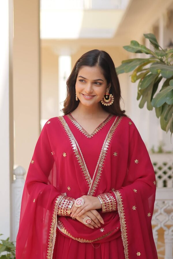 Chandrika Blooming Gown