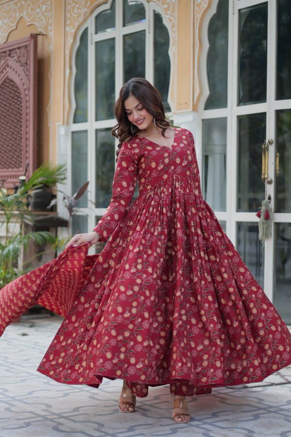 Khushi Cotton Gown
