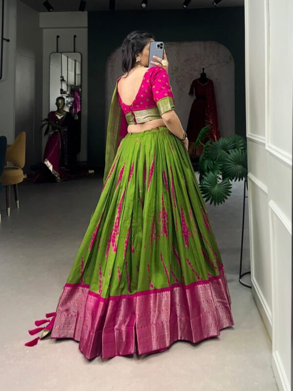 Heer Hues Lehenga