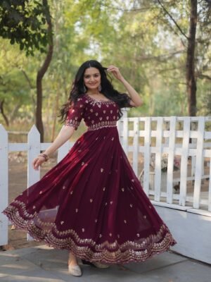 Trendora Faux Blooming Gown