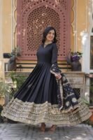 Nomad Trench Gown