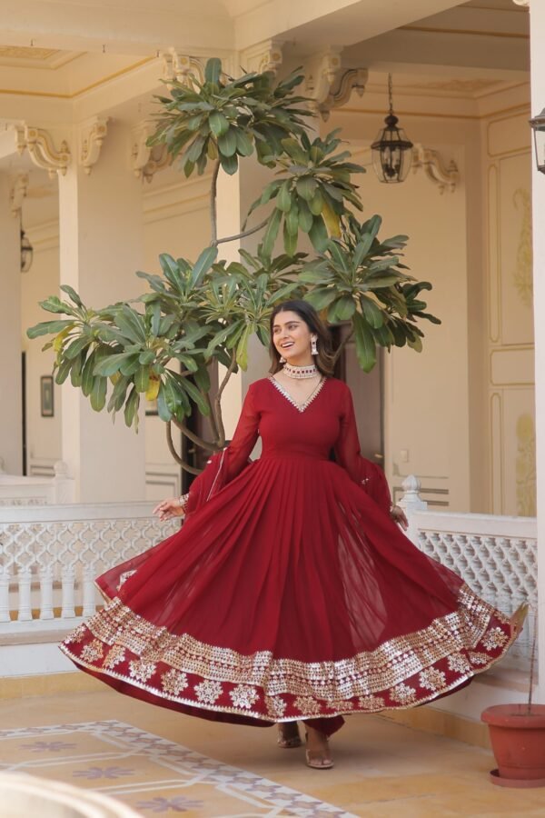 Chandrika Blooming Gown