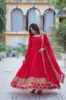 Mansi Blooming Gown
