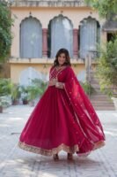 Nency Blooming Gown