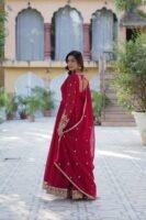 Nency Blooming Gown