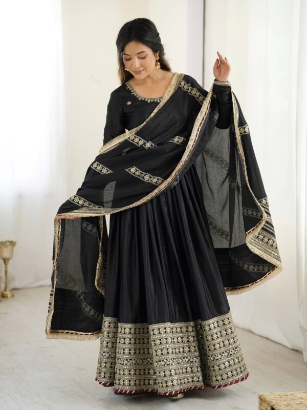 Queen’s Quilt Lehenga Choli